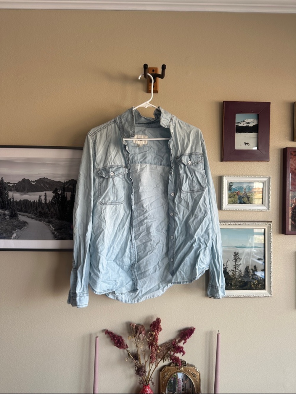 100% cotton Forever 21 Light Wash Denim Shirt Jacket